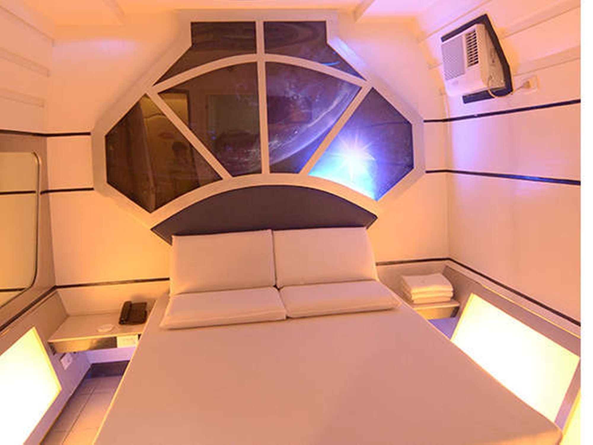 Astrotel Guadalupe Mandaluyong Extérieur photo